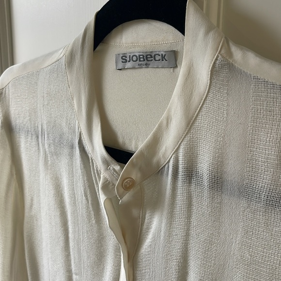 Shobeck White Button Up - Picture 2 of 6